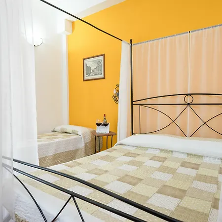 Antiche Armonie فندق مبيت وإفطار